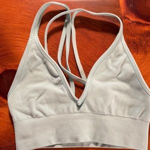 Lululemon v neck sports bra